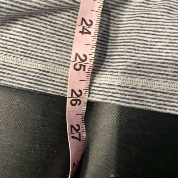 Lululemon women tank top. - Picture 9 of 9